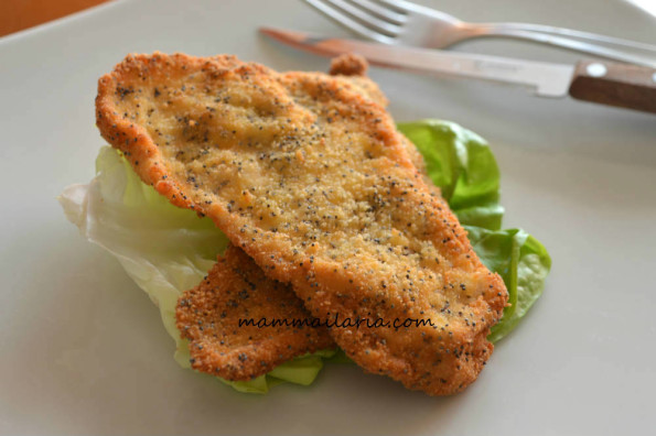 cotolette di pollo con papavero blu