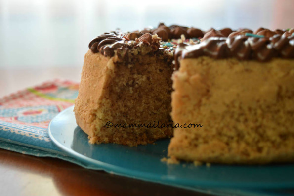 torta di nocciole