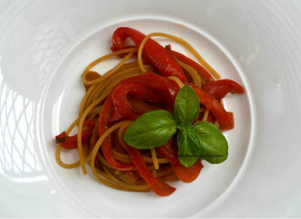 spaghetti con i peperoni
