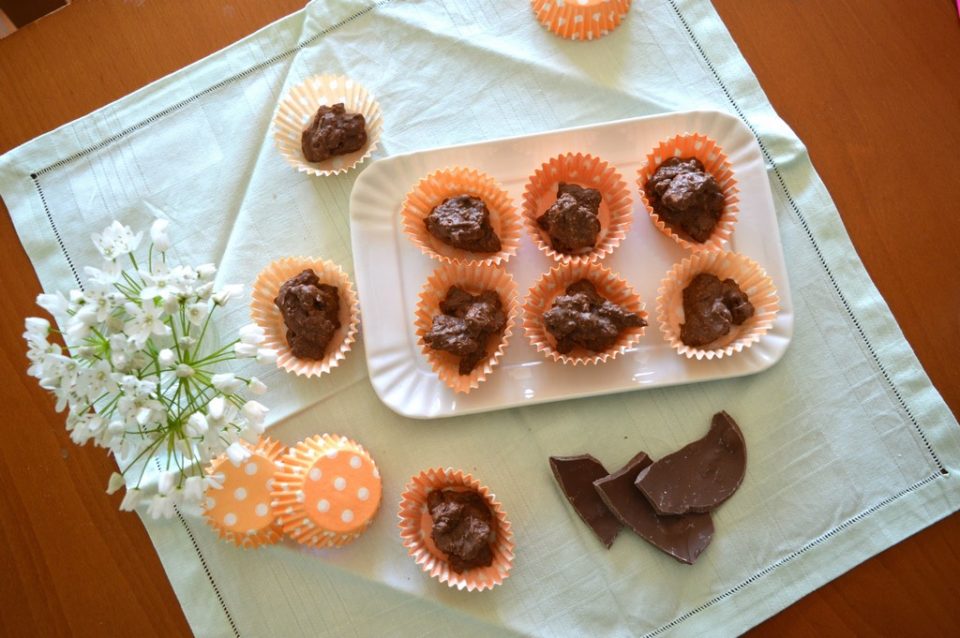 cioccolatini fatti in casa con biscotti avanzati