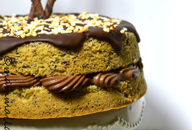 naked chocolate drip cake