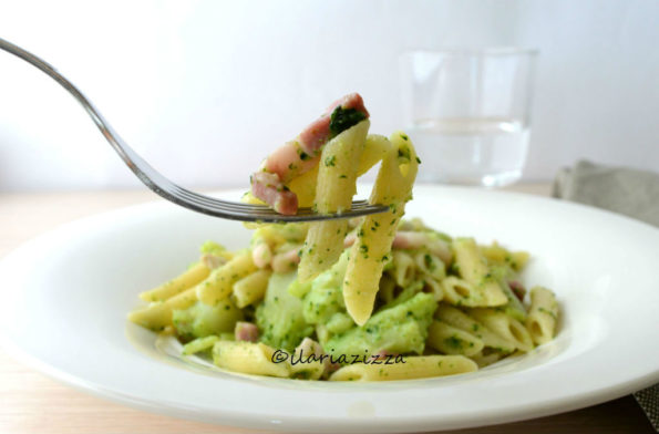 pasta con broccoli e pancetta