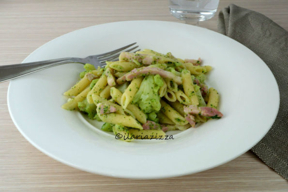 pasta con broccoli e pancetta